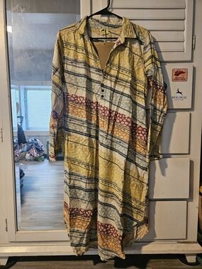 KEALOPIKO AHUKAI LOLOA - SIZE MEDIUM - OULI PRINT - ORANGE AND YELLOW COLORS